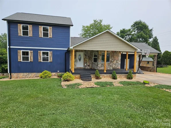 1501 Ivy Ln NW, Valdese, NC 28690