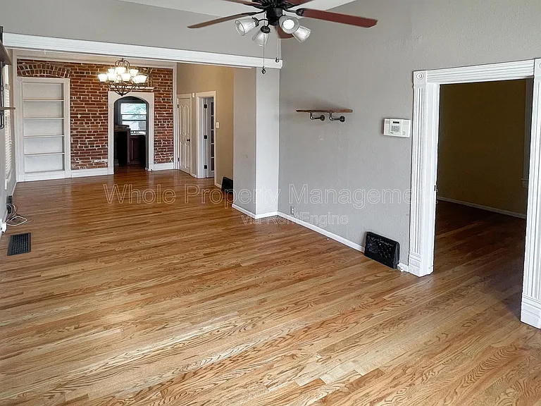 1733 W 39th Ave — Photo 4
