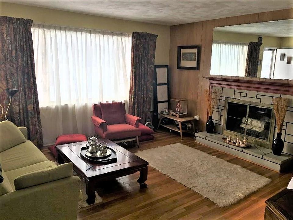 2nd image of 64 Elliott Ave
