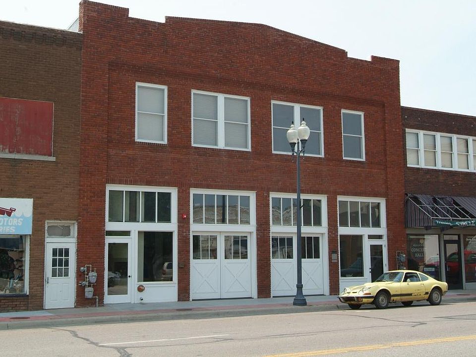 1st image of 317 S Main St APT 3