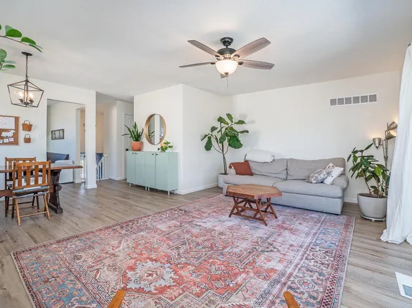 11308 Indiana Ave, Kansas City, MO 64137