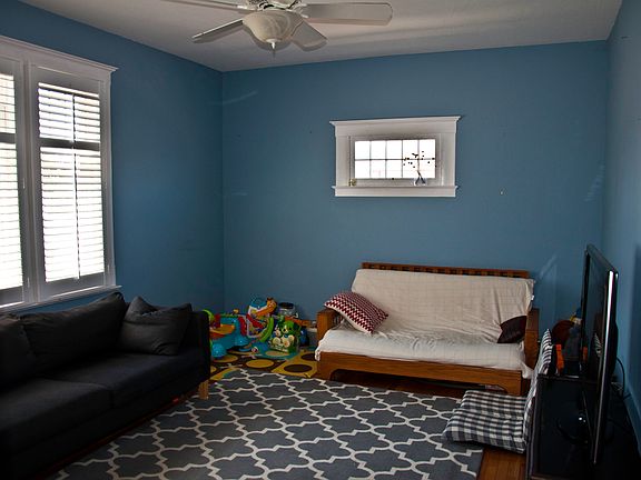 2nd image of 750 N 19th St