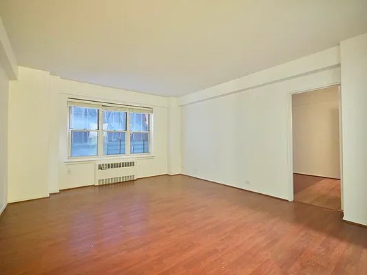 Rented by Rachel Realty | media 9
