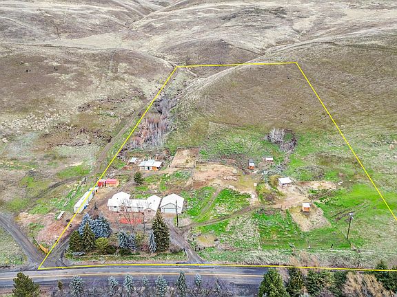 3rd image of 17291 N Wenas Rd