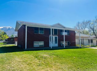 40 N Talbot Dr #38, Layton, UT 84041