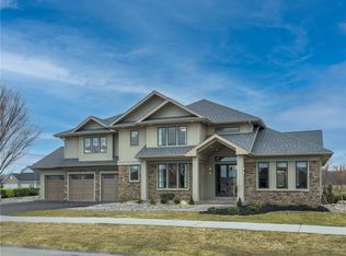 10 Pendleton Hill Rd, Rochester, NY 14618