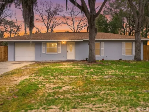 2951 N Carleen Ter, Crystal River, FL 34428