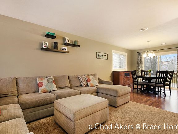 4th image of 9512 Scotsmoor Dr SE