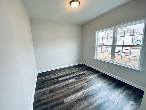 Front bedroom_01182023