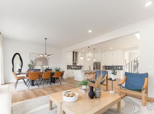 80 Creekside Grn SW, Calgary, AB T2X4B6