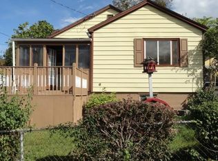 18 Chapel St, Ellenville, NY 12428
