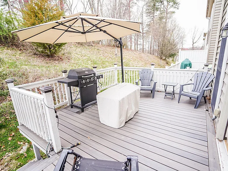 7222 Fair Oak Dr — Photo 11