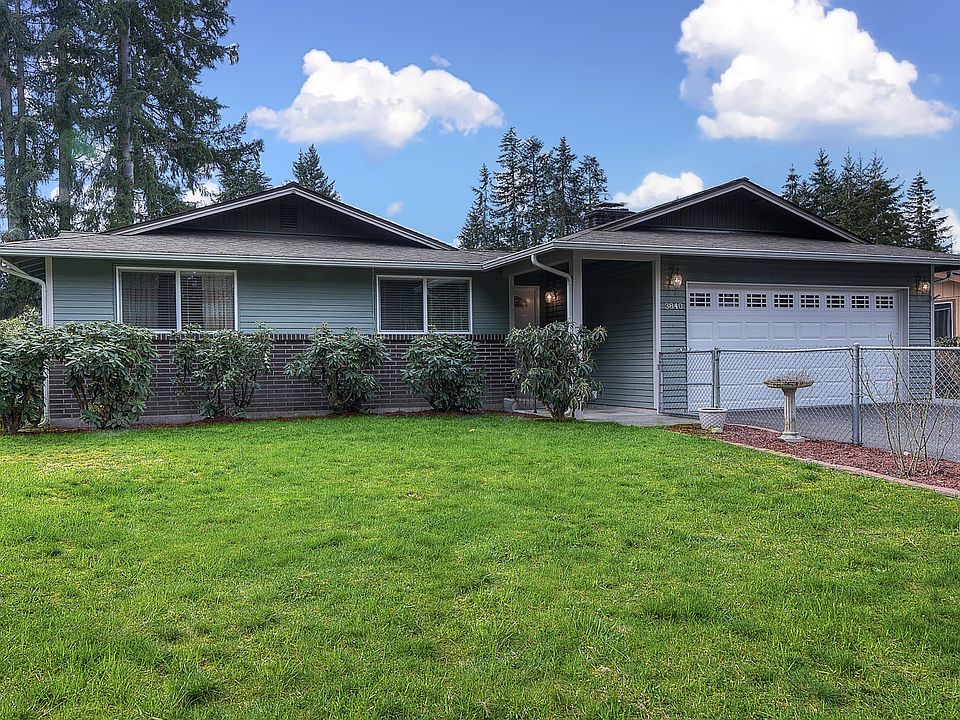 1st image of 3840 SE Castlewood Dr