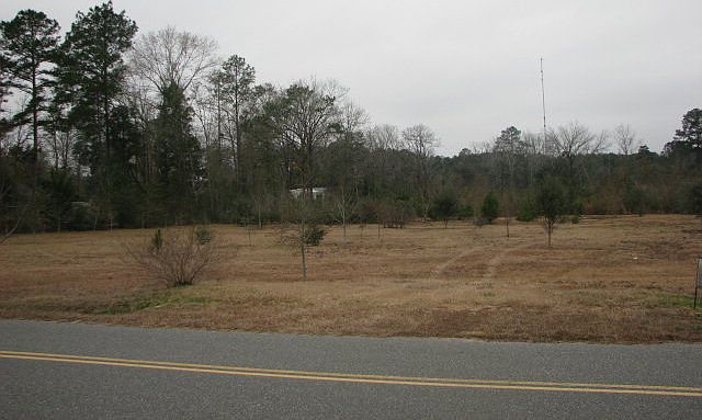 2nd image of Joyce Dr