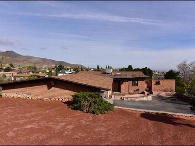 2827 Titanic Ave, El Paso, TX, 79904