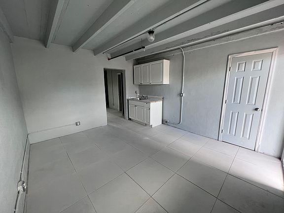 2nd image of 354 Rardin Ave #4