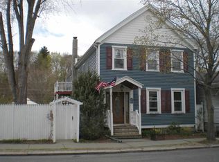 68 4th St, Waterford, NY 12188