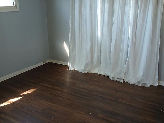 5th image of 2206 Hanna Dr