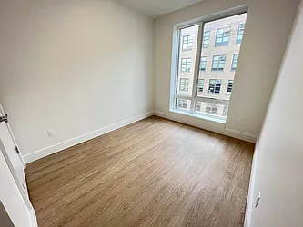 Rented by Tapiro Realty