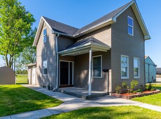 715 Saint Marys St, Decatur, IN 46733