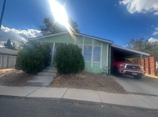 39 N Chardonnay St, Reno, NV 89512