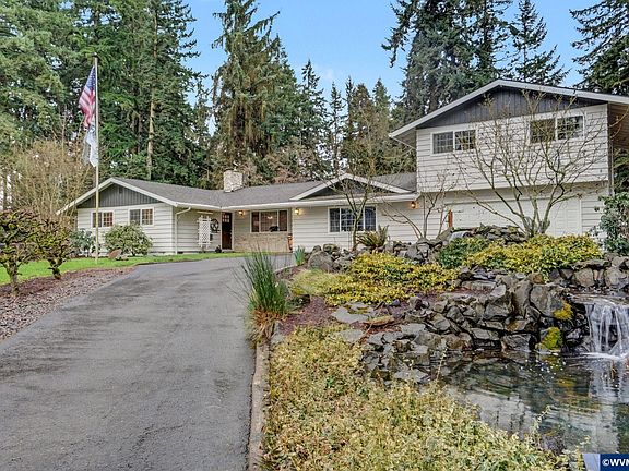 2nd image of 6816 Waconda Rd NE