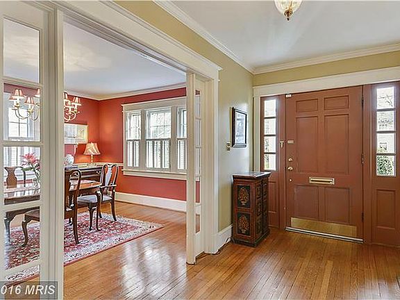5th image of 3909 Woodbine St