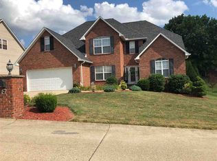 89 Glen Oaks Ct, Hurricane, WV 25526