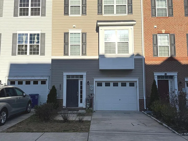 7730 Dagny Way — Photo 2