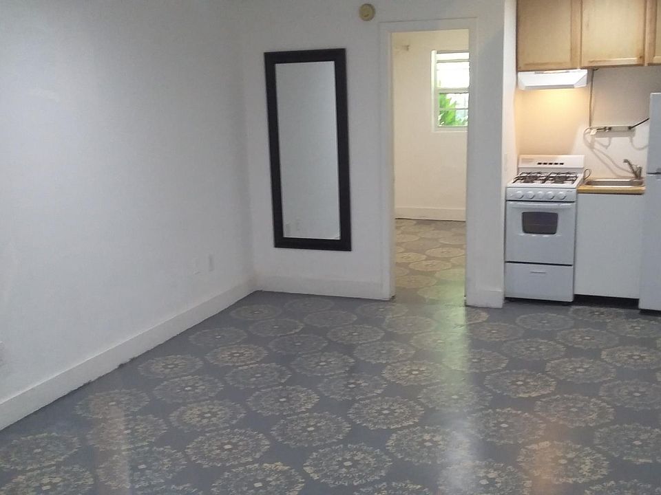 Living Room & Kitchen