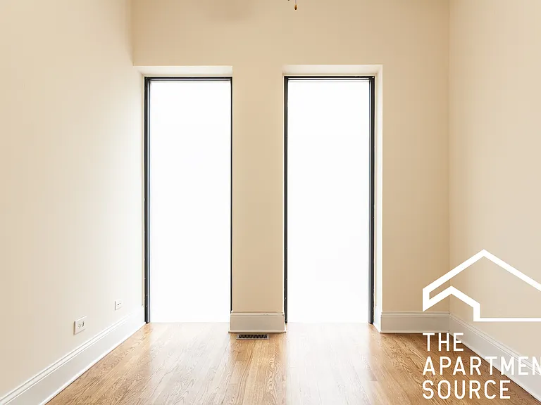 869 W Lill Ave #1 — Photo 6