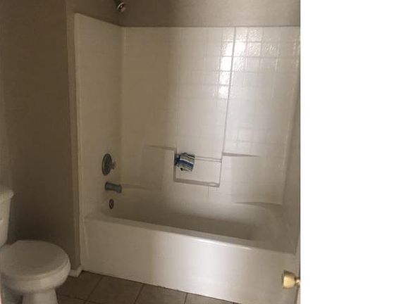 5th image of 8784 Garden Springs Dr