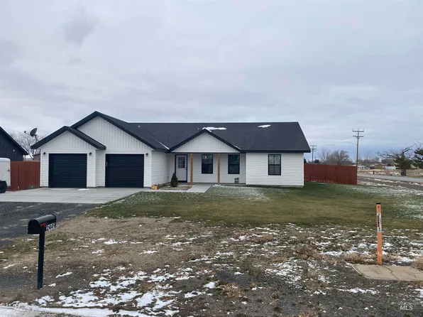 2461 Contact Ave, Hollister, ID 83301
