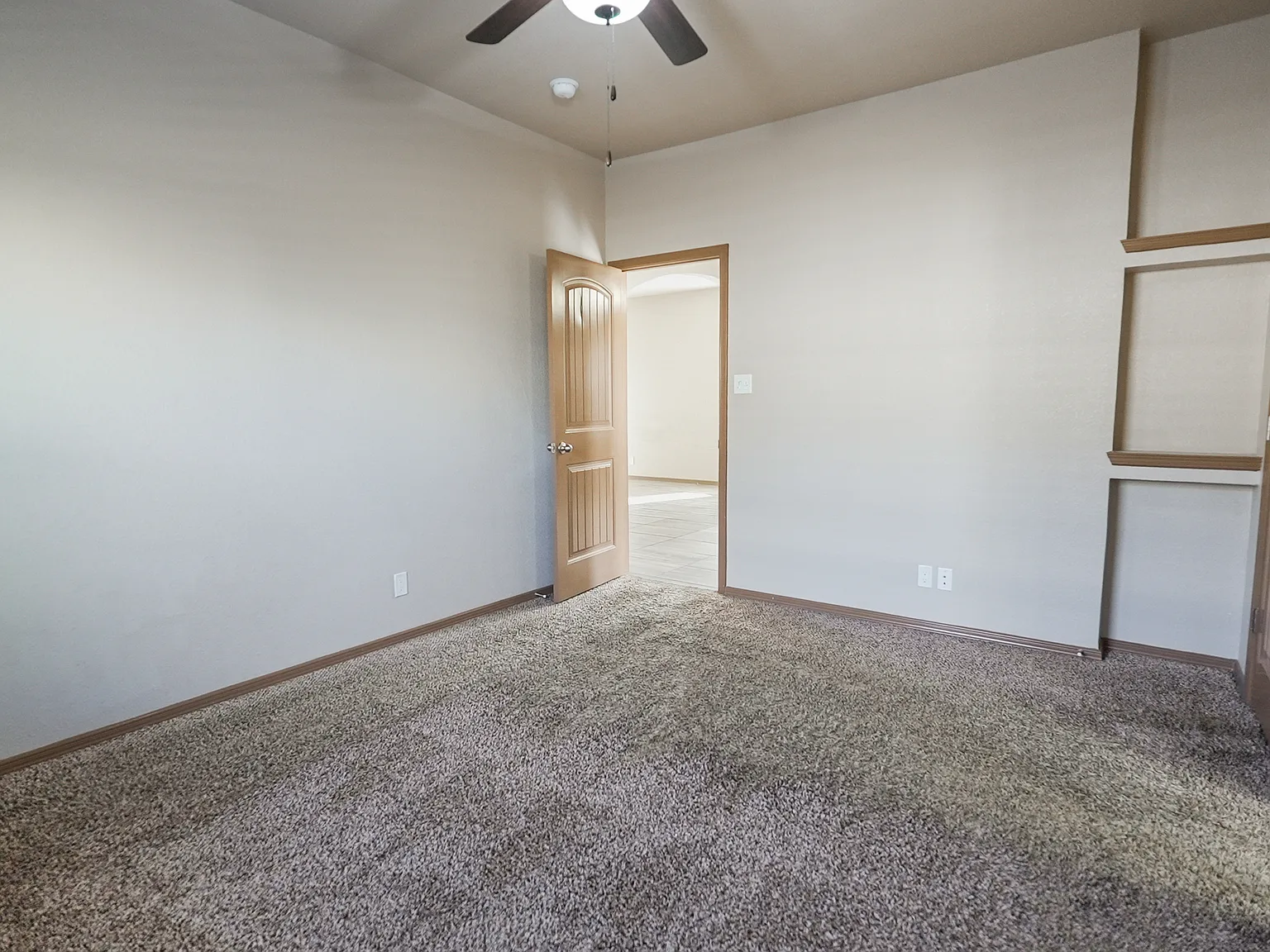 4941 Ruben Soto - 1 — Photo 4