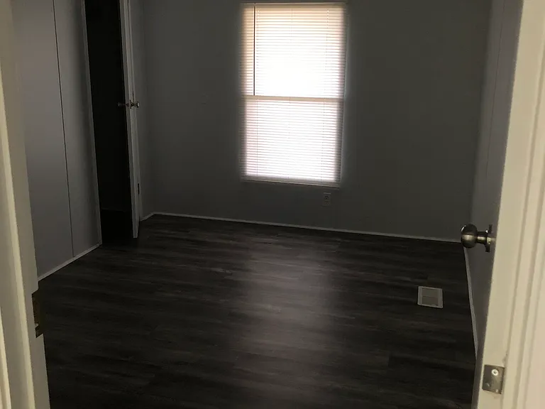 5058 W Green Hill Rd — Photo 7