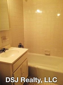 3rd image of 26 Ebbitts St APT 2E