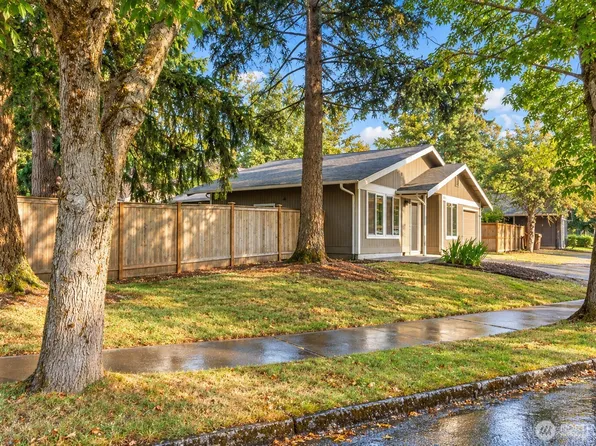 3905 N Highland Street, Tacoma, WA 98407