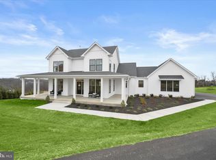 2527 Fourleaf Dr, Finksburg, MD 21048