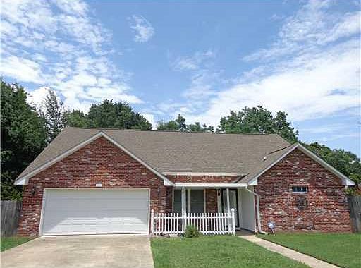1st image of 2801 Palmer Dr