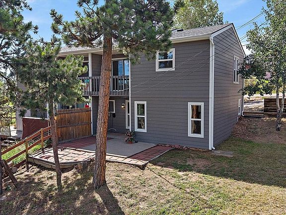 3rd image of 30787 Hilltop Drive