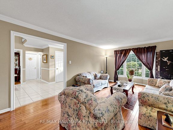 4th image of 28 Delancey Cres