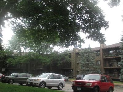 7601 W 101st St APT 101, Bloomington, MN, 55438