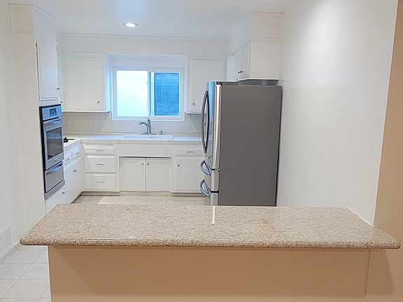 5th image of 1907 Overland Ave APT 5