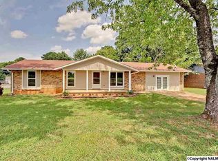 4420 McClain Ln NW, Huntsville, AL 35810