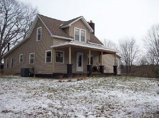 13438 185th Ave, Leroy, MI 49655