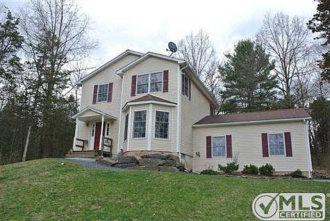 1st image of 15 Stephen Dr