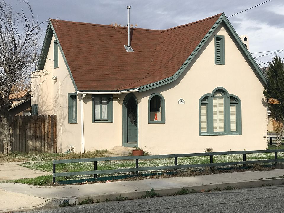 2nd image of 138 N Wateka St