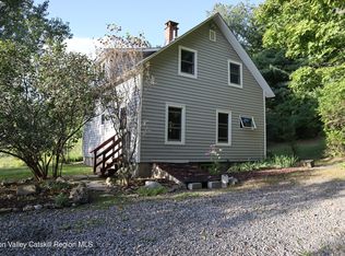 861 Snydertown Road, Craryville, NY 12521