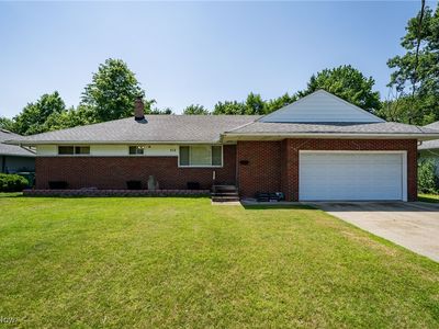 512 Jeannette Dr, Richmond Heights, OH, 44143