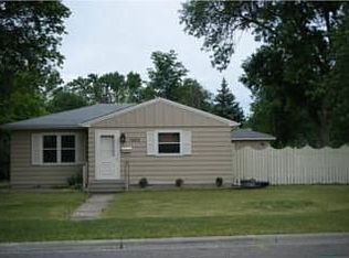 1505 88th St E, Bloomington, MN 55425